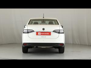 Volkswagen Polo sedan 1.6 auto - Image 6