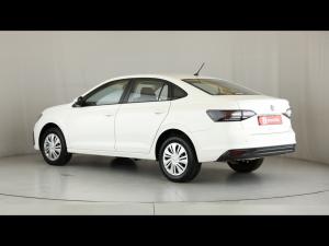 Volkswagen Polo sedan 1.6 auto - Image 10
