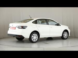 Volkswagen Polo sedan 1.6 auto - Image 2