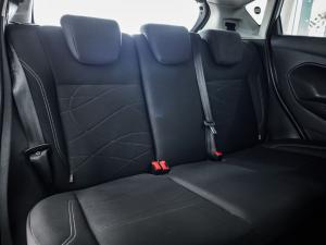 Ford Fiesta 5-door 1.5TDCi Trend - Image 12