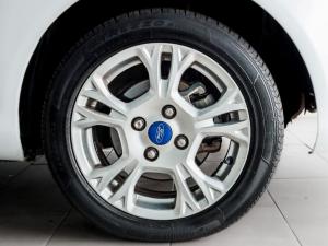 Ford Fiesta 5-door 1.5TDCi Trend - Image 17