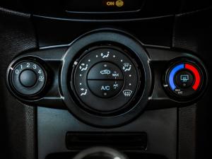 Ford Fiesta 5-door 1.5TDCi Trend - Image 20