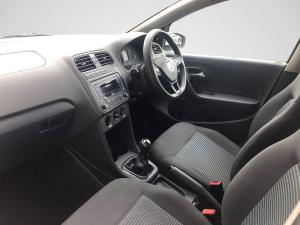 Volkswagen Polo Vivo hatch 1.4 Comfortline - Image 8