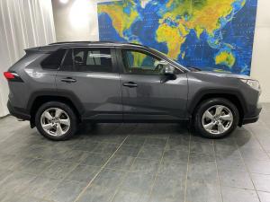 Toyota RAV4 2.0 GX-R AWD - Image 6