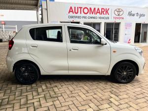 Toyota Vitz 1.0 XR manual - Image 5