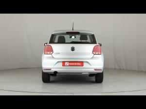 Volkswagen Polo Vivo hatch 1.6 Comfortline auto - Image 5
