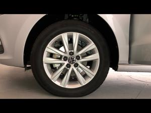 Volkswagen Polo Vivo hatch 1.6 Comfortline auto - Image 19