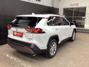 Toyota RAV4 2.0 VX - Image 2