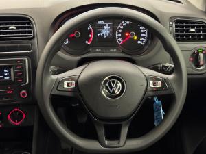 Volkswagen Polo Vivo hatch 1.4 Comfortline - Image 16