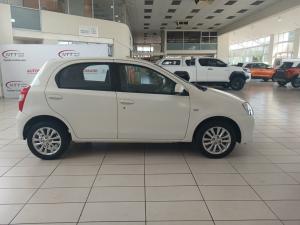 Toyota Etios 1.5 Xs/SPRINT 5-Door - Image 3