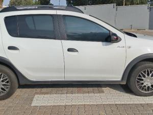 Renault Sandero 900T Stepway PLUS/TECHROAD - Image 5