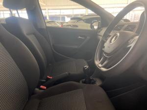 Volkswagen Polo Vivo 1.6 Comfortline TIP - Image 6