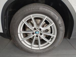BMW X3 Xdrive 20d - Image 2