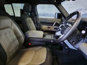 Land Rover Defender 110 D240 X-Dynamic SE - Image 11