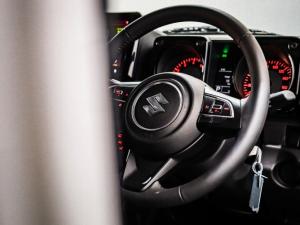 Suzuki Jimny 1.5 GLX AllGrip 5-door auto - Image 5