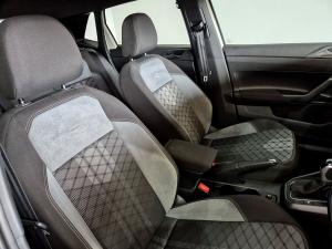 Volkswagen Polo hatch 1.0TSI R-Line - Image 15
