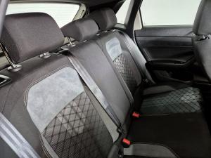 Volkswagen Polo hatch 1.0TSI R-Line - Image 17