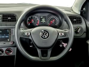 Volkswagen Polo Vivo hatch 1.4 Comfortline - Image 11