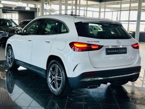 Mercedes-Benz GLA GLA200 Progressive - Image 7