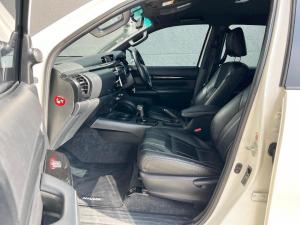 Toyota Hilux 2.8GD-6 double cab 4x4 Legend 50 auto - Image 7