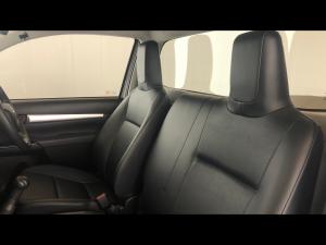 Toyota Hilux 2.4GD single cab S (aircon) - Image 9