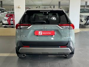 Toyota RAV4 2.0 VX - Image 6