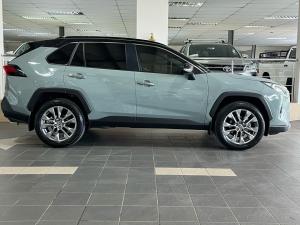 Toyota RAV4 2.0 VX - Image 4