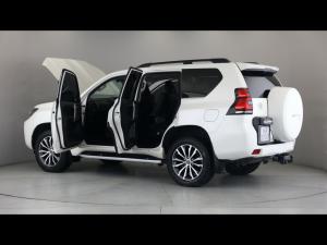 Toyota Land Cruiser Prado 2.8GD VX - Image 11
