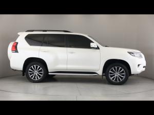 Toyota Land Cruiser Prado 2.8GD VX - Image 3
