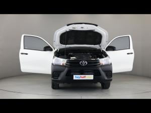 Toyota Hilux 2.4GD single cab S (aircon) - Image 14