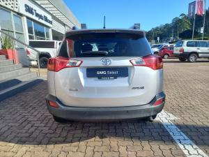 Toyota RAV4 2.0 GX auto - Image 5