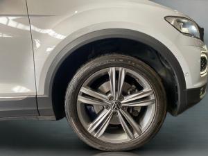Volkswagen T-ROC 2.0 TSI Design 4MOT DSG - Image 13