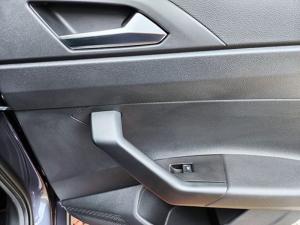 Volkswagen Polo 1.0 TSI - Image 9