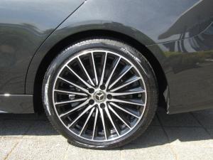 Mercedes-Benz C200 automatic - Image 10