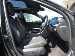 Mercedes-Benz C200 automatic - Image 2