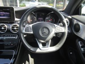 Mercedes-Benz C300 Coupe automatic - Image 4