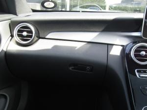 Mercedes-Benz C300 Coupe automatic - Image 6