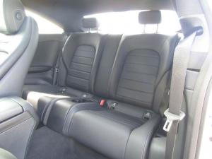 Mercedes-Benz C300 Coupe automatic - Image 8