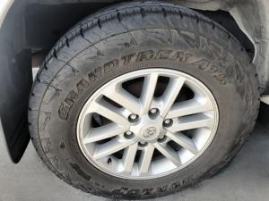 Toyota Fortuner 3.0D-4D 4x4 auto - Image 14