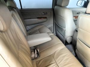 Toyota Fortuner 3.0D-4D 4x4 auto - Image 8