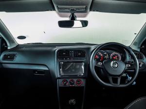 Volkswagen Polo Vivo hatch 1.4 Life - Image 12