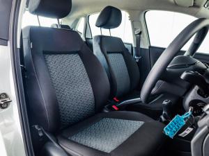 Volkswagen Polo Vivo hatch 1.4 Life - Image 14