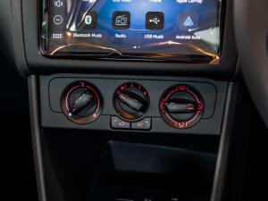 Volkswagen Polo Vivo hatch 1.4 - Image 12