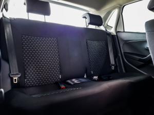 Volkswagen Polo Vivo hatch 1.4 - Image 19