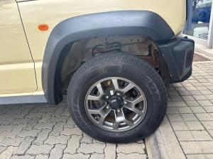 Suzuki Jimny 1.5 GLX AllGrip 3-door auto - Image 14