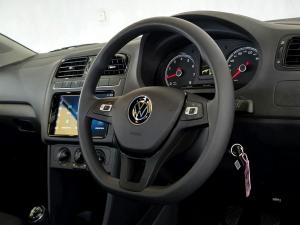 Volkswagen Polo Vivo hatch 1.4 Life - Image 12