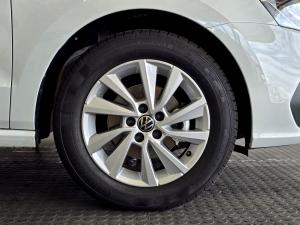 Volkswagen Polo Vivo hatch 1.4 Life - Image 9