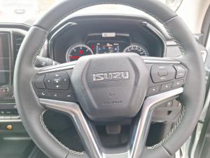 Isuzu D-Max 3.0TD double cab LSE - Image 8