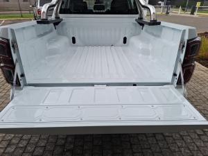 Isuzu D-Max 3.0TD double cab LSE - Image 19