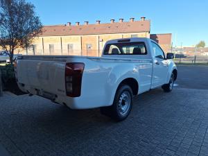 Isuzu D-Max Gen 6 250c single cab - Image 2